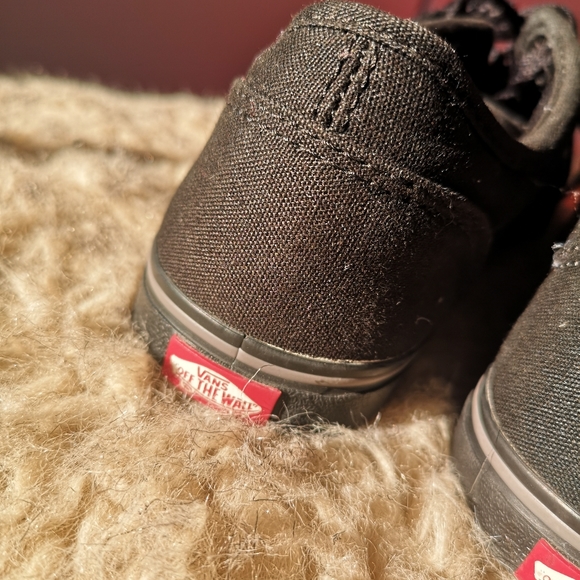 Brand new Vans - Picture 2 of 4